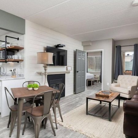 Gt307 Romantic Condo Downtown Gatlinburg & Pool Bagian luar foto