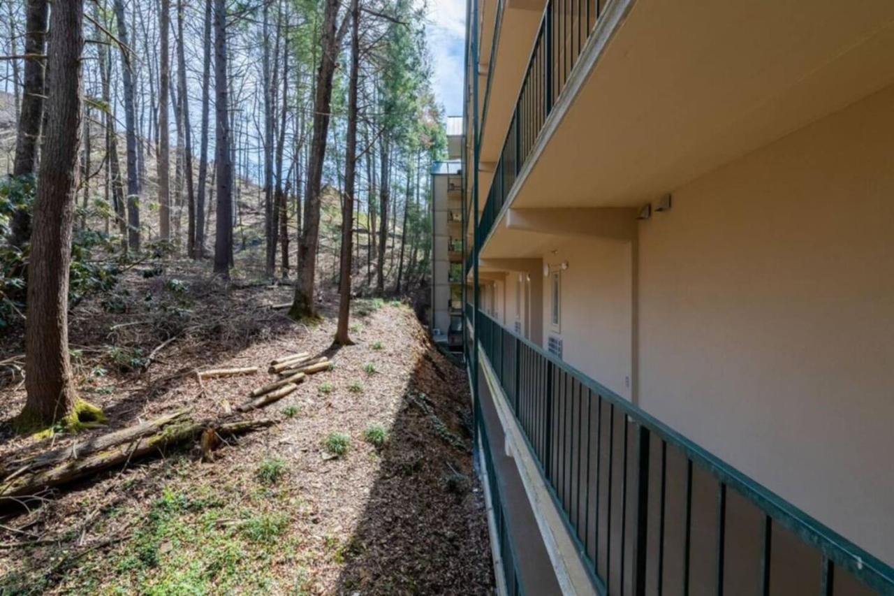 Gt307 Romantic Condo Downtown Gatlinburg & Pool Bagian luar foto